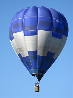 montgolfière du Ballon Bleu, Auvergne